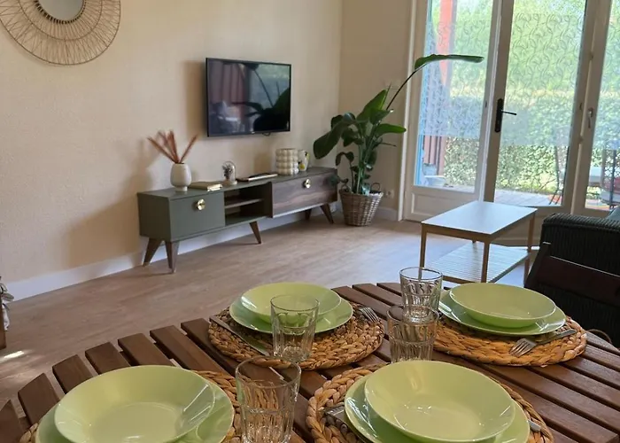 Apartman T2 Elegant Piscine *